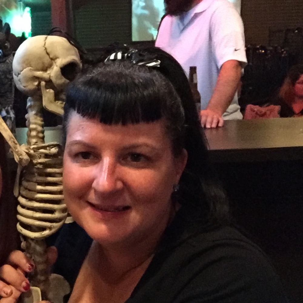 Meet your Posher, Suzanne
